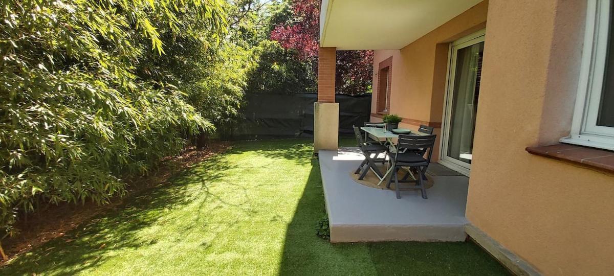 Les Capitouls - Avec Piscine, Parking&jardin Privé ! *